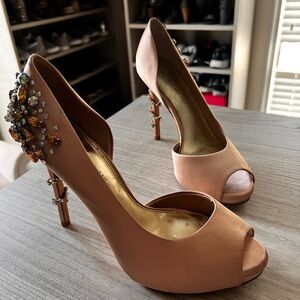 ANTONIO MELANI Carean Satin Rose Champagne Bejeweled Peep-Toe Pumps l 7.5